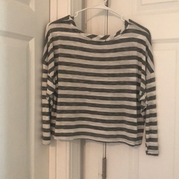 Long sleeve/crop top - Picture 3 of 3